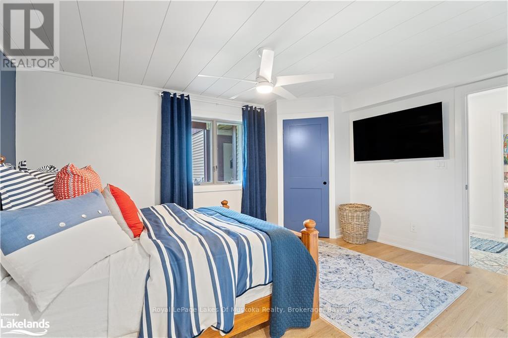 #106 10 COVESIDE DRIVE - 19