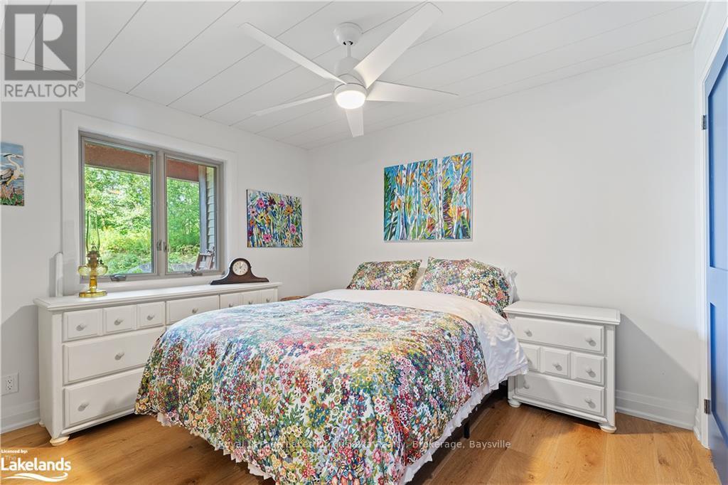 #106 10 COVESIDE DRIVE - Image 26