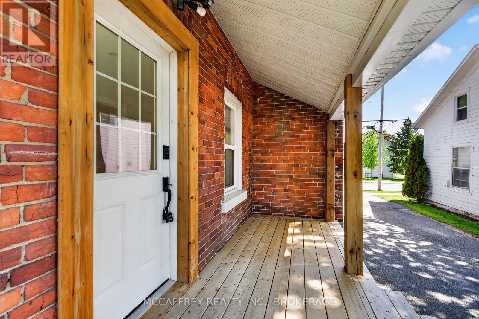 55 BRIDGE STREET W - Image 35