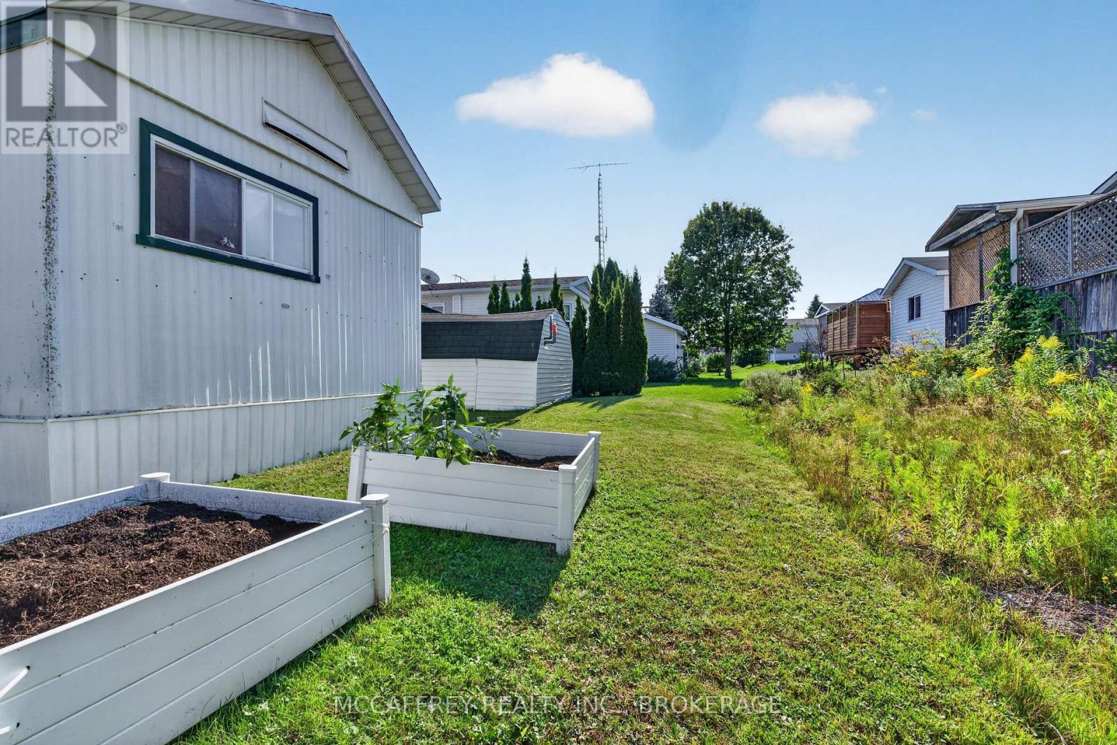 6 CEDAR STREET - Image 25