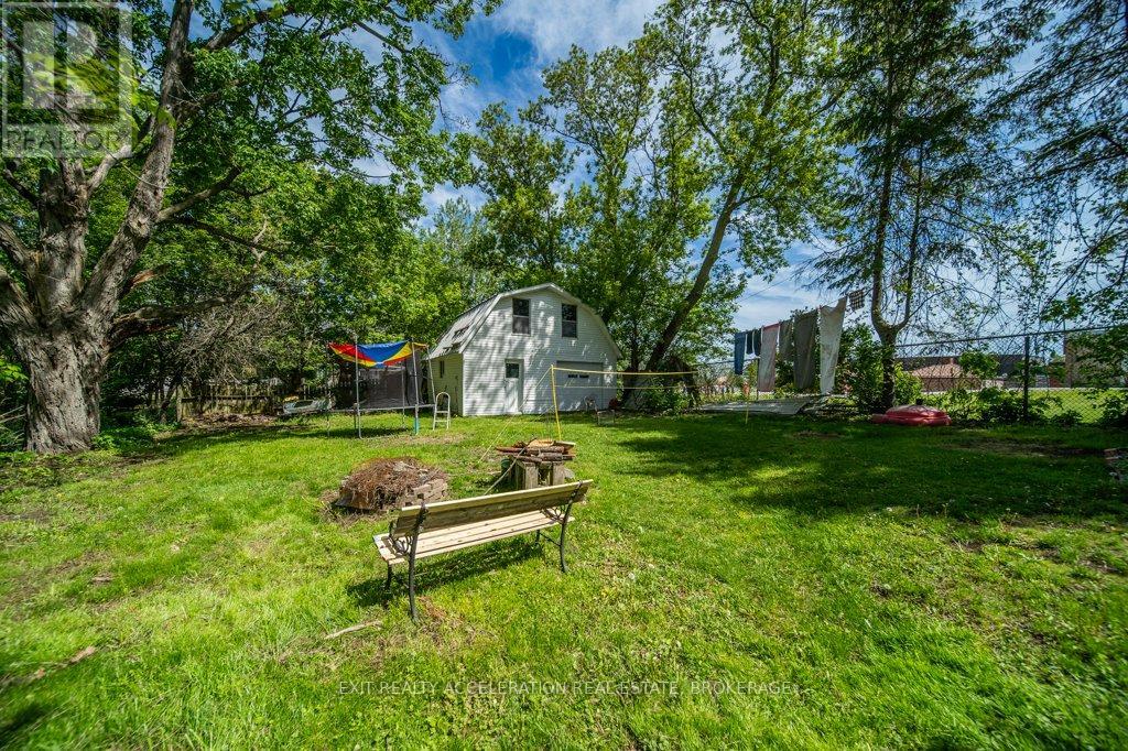 349 STANLEY STREET - 25
