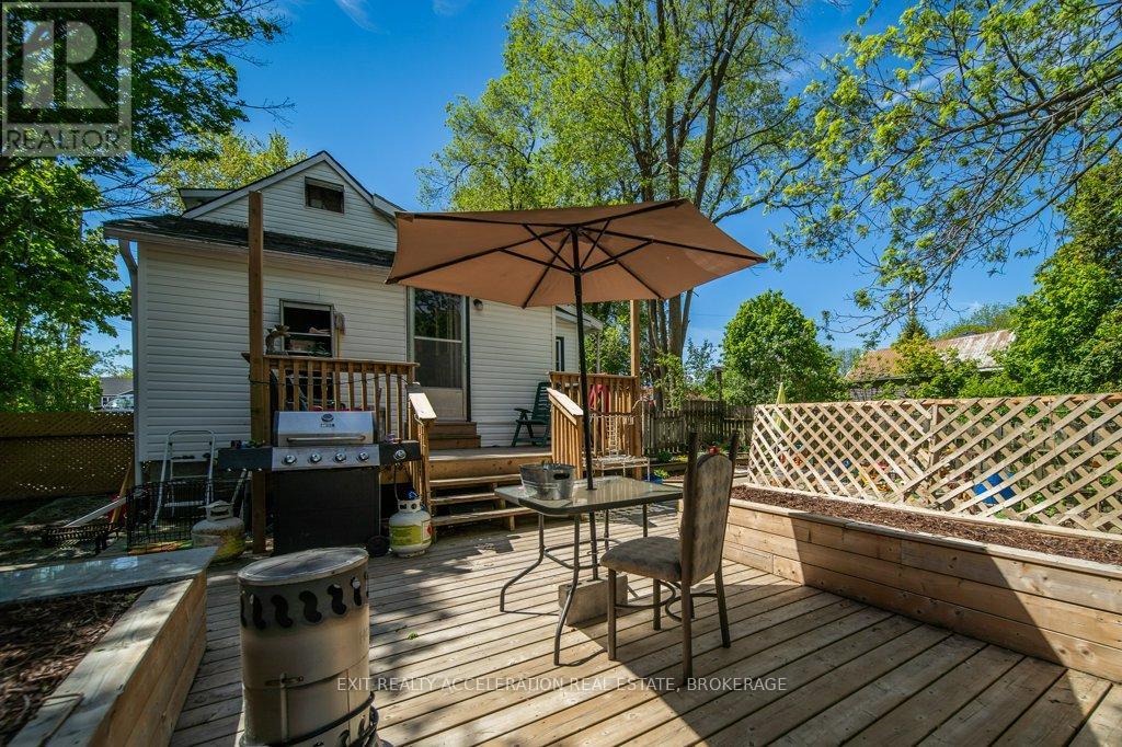 349 STANLEY STREET - 32
