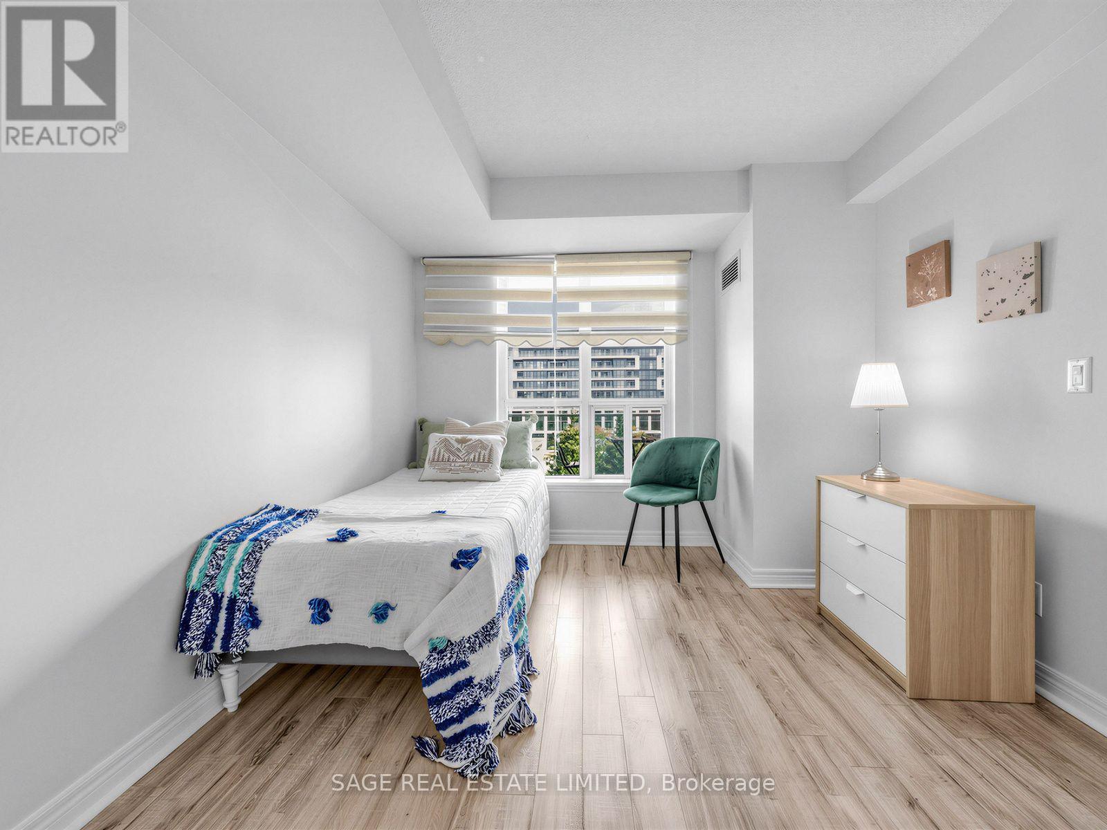 #507 60 FAIRFAX CRESCENT - Image 20