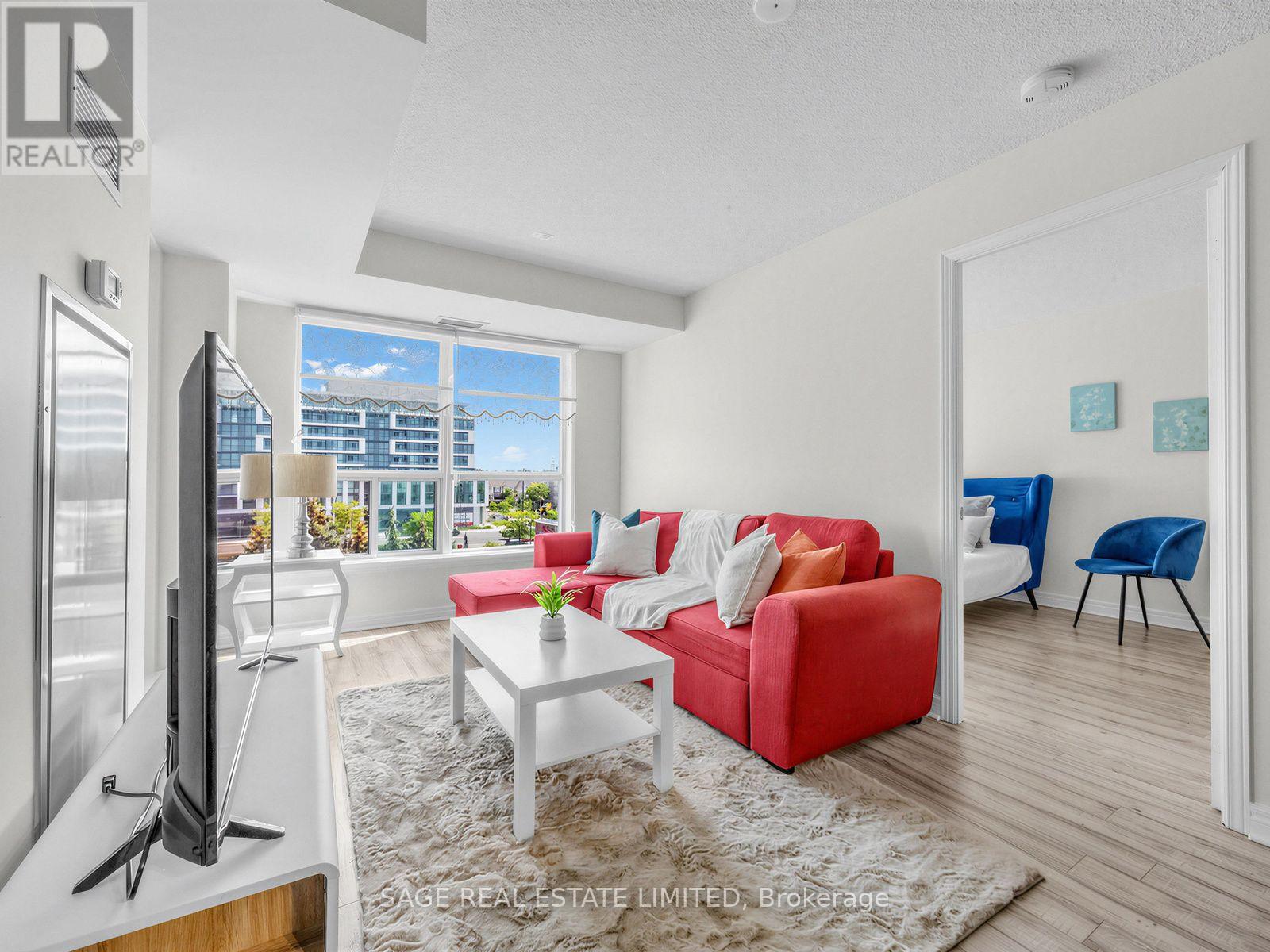 #507 60 FAIRFAX CRESCENT - Image 9