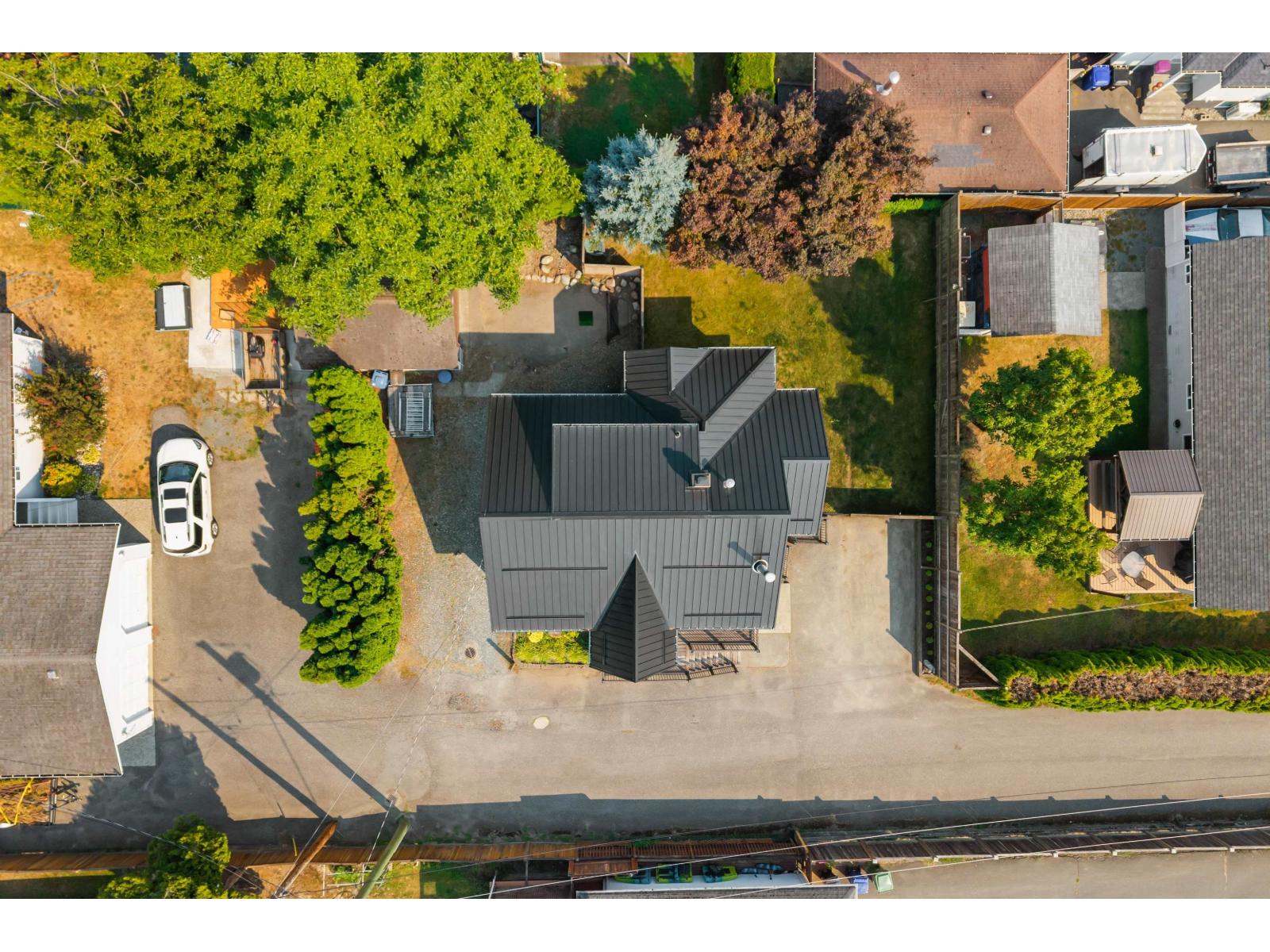 5 Bed, 3 Bath House for Sale in Chilliwack – 46307 RIVERSIDE DRIVE, Chilliwack Proper East – MLS# R3159894 - Image 77