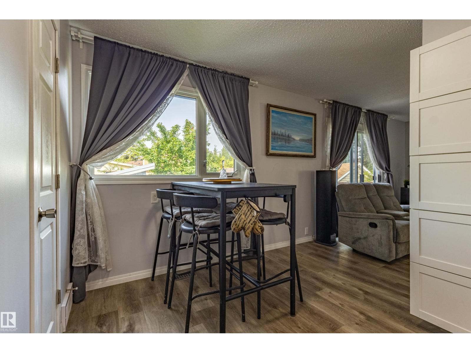7408 180 Street NW - 9
