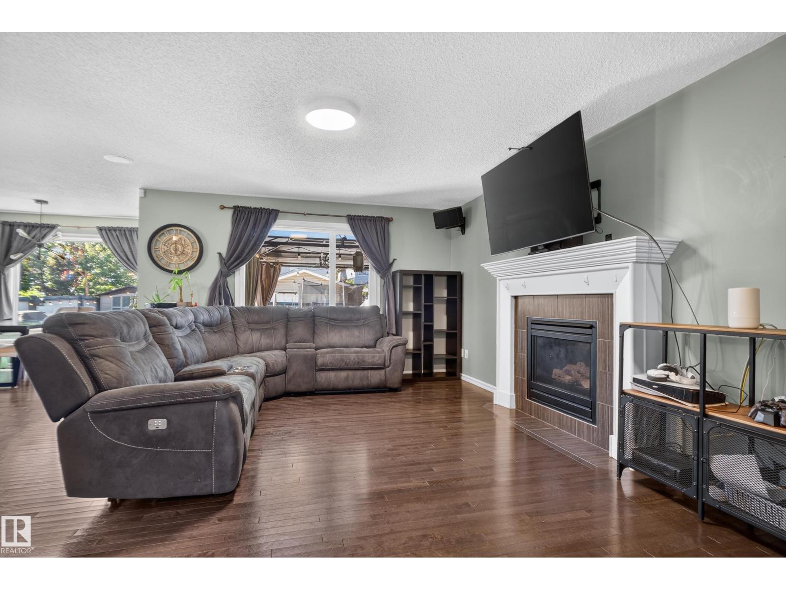 1332 72 ST SW - Image 11