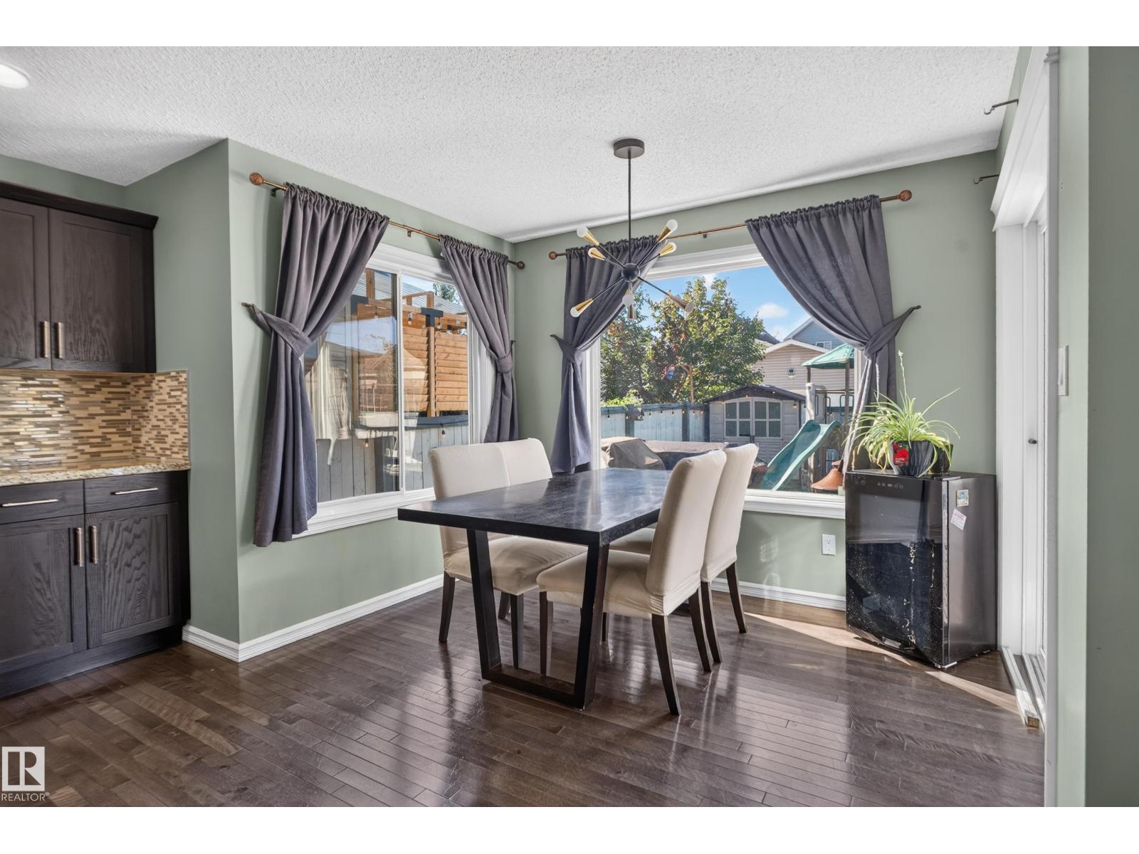 1332 72 ST SW - 17