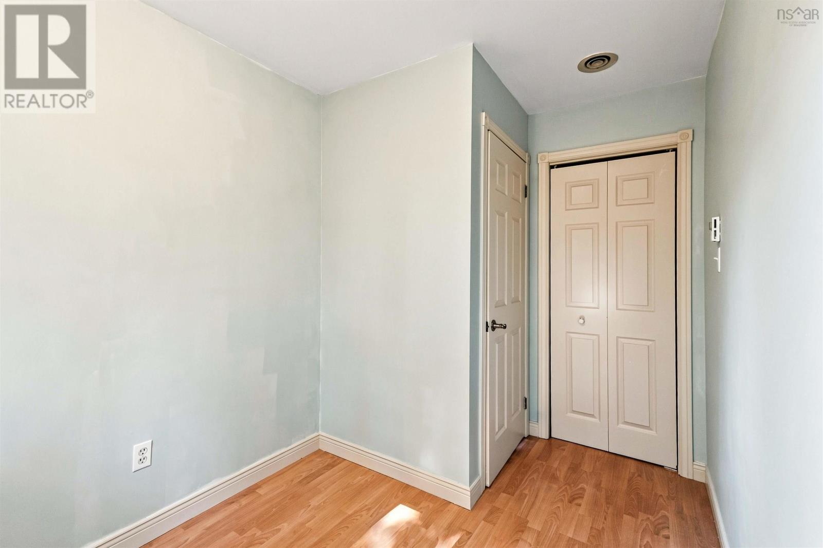 Property 30 of 50 of 65 Prince William Street
