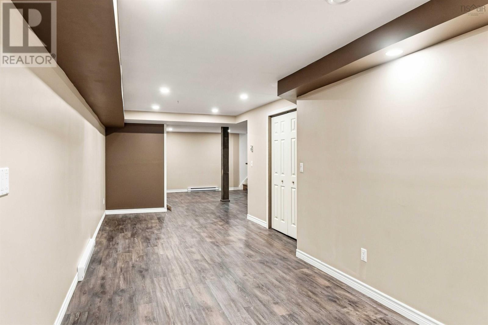 Property 36 of 50 of 65 Prince William Street