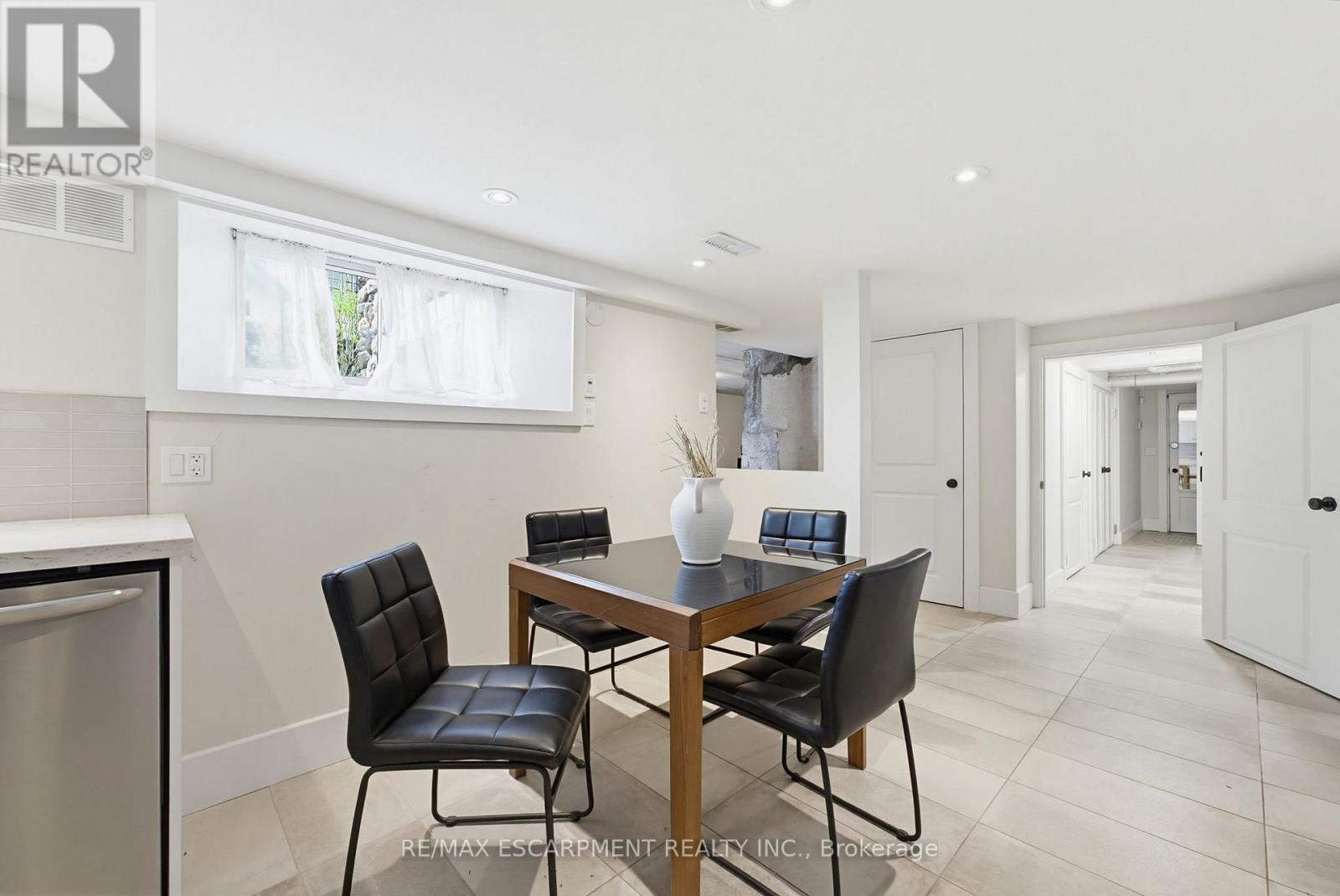 3083 LAKESHORE ROAD - Image 29