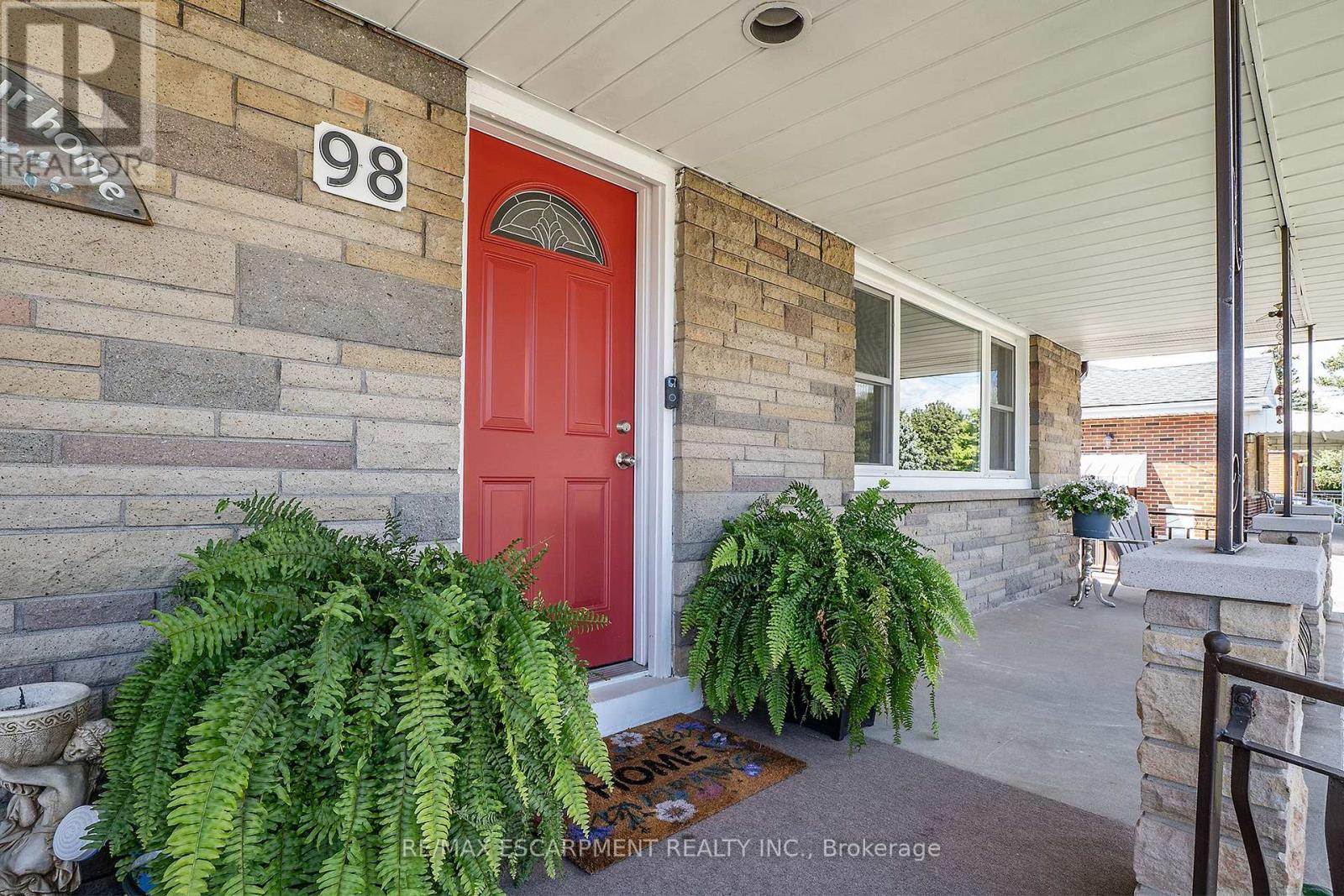 98 DUNCOMBE DRIVE - Image 3
