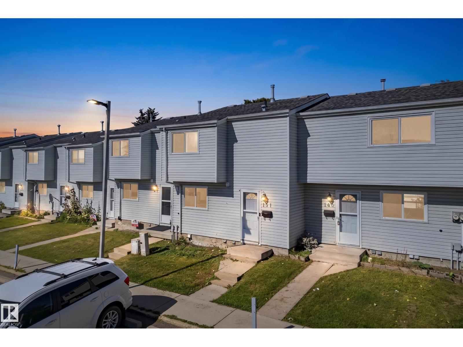 141 DICKINSFIELD CO NW, Edmonton, Alberta, T5E5V8