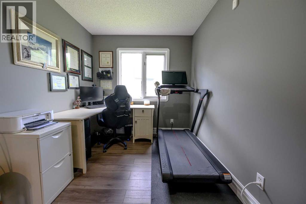 9540 62 Avenue - Image 20