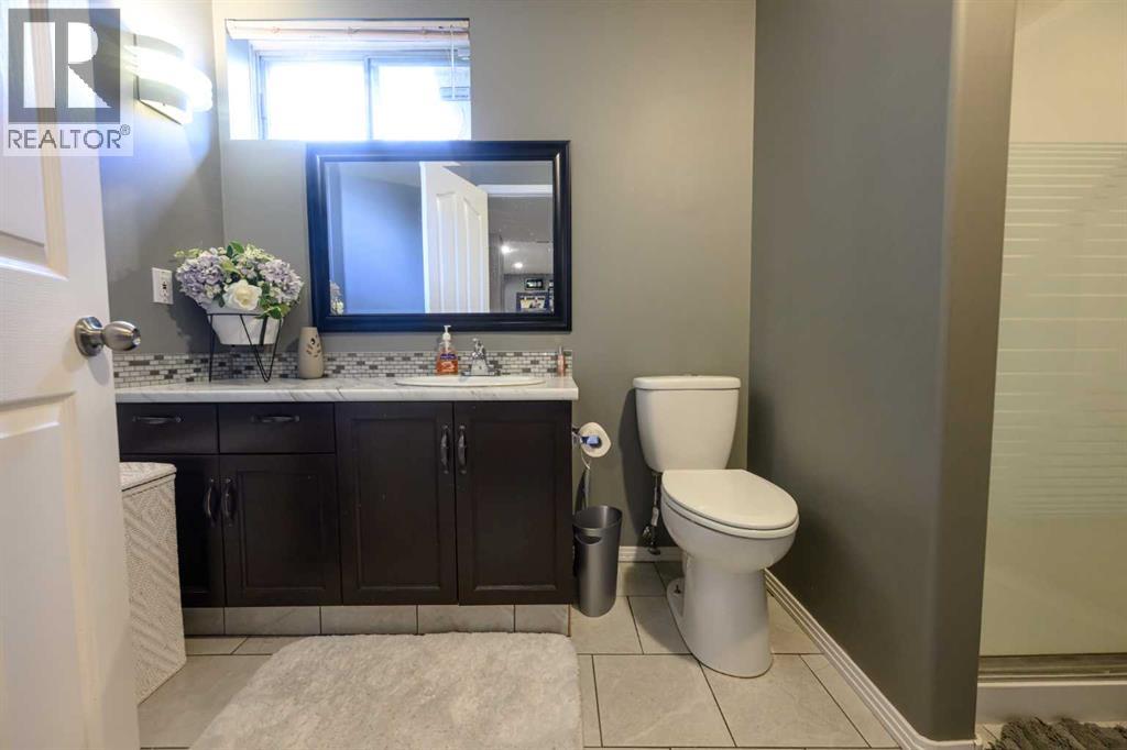 9540 62 Avenue - Image 38