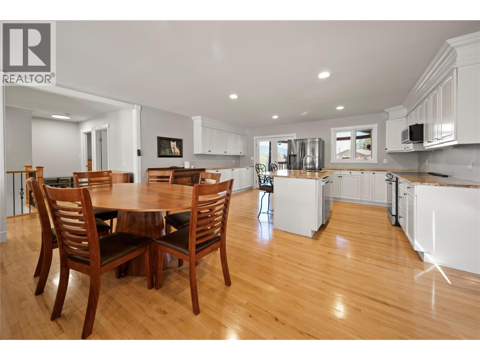 5045 Riverview Road - 5