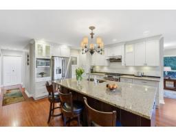 2242 200 Street, Langley, BC V2Z1W9 Photo 6