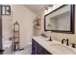 3029 Meadow Dr, Nanaimo, BC V9R7C6 Photo 29
