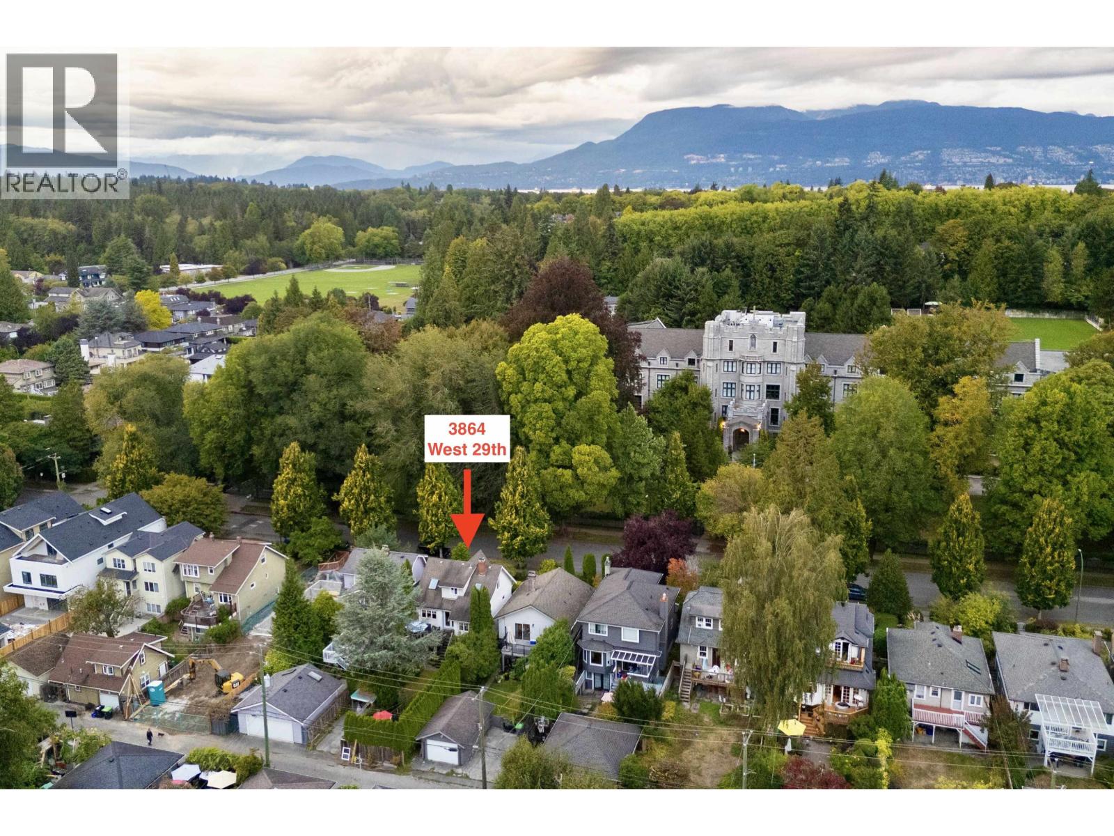 3 Bed, 3 Bath House for Sale in Vancouver – 3864 W 29TH AVENUE, Vancouver – MLS# R3160012 - Image 2