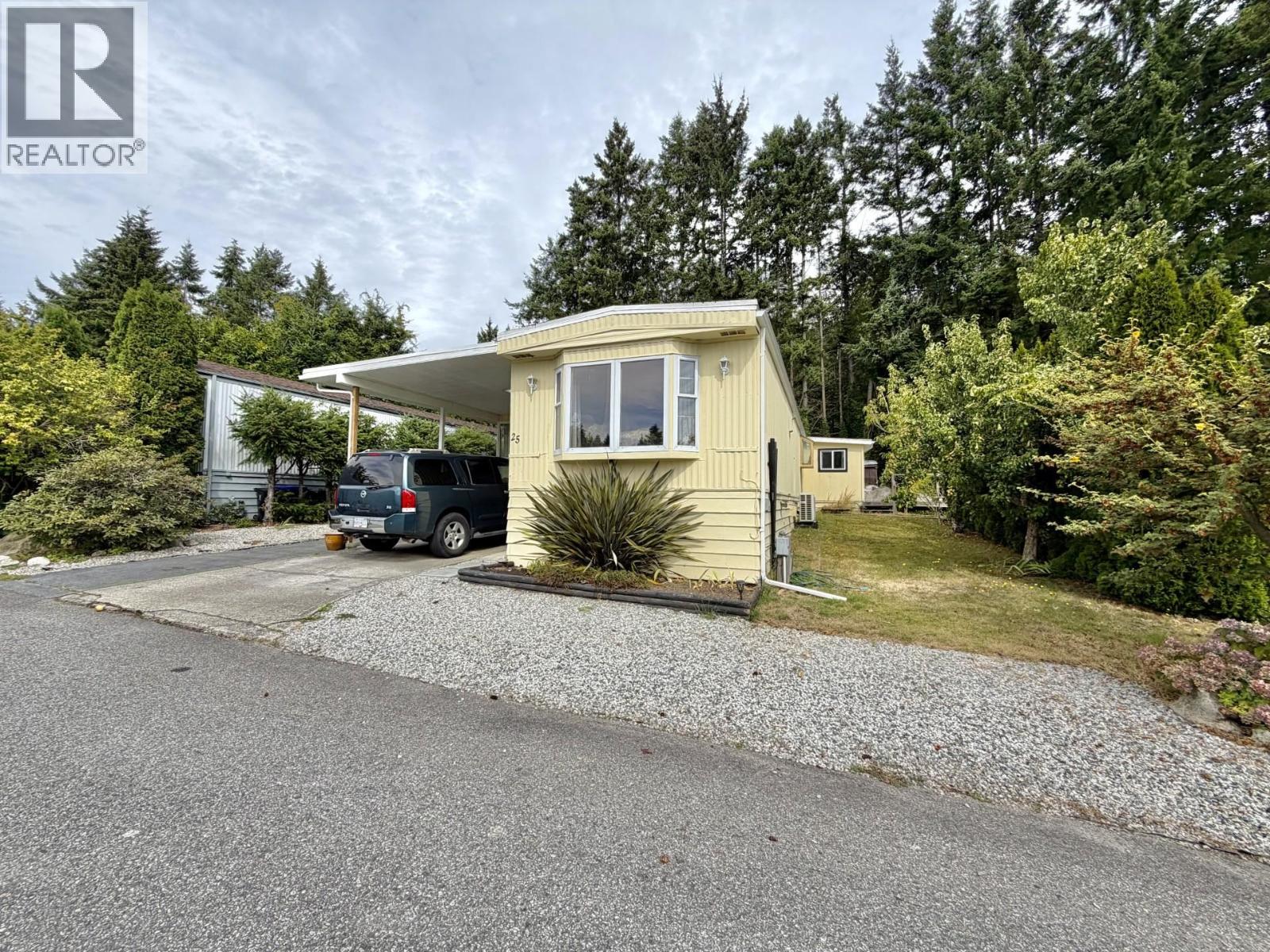 #25 4116 BROWNING Road, Sechelt, British Columbia, V7Z0A3, Sechelt, British Columbia — photo 2 of 5