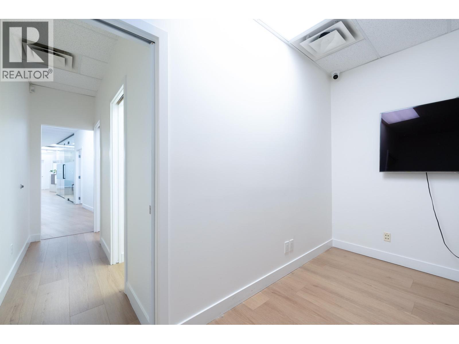 Office for Sale in Burnaby – 306,308,310 4538 KINGSWAY, Burnaby – MLS# C8081624 - Image 15