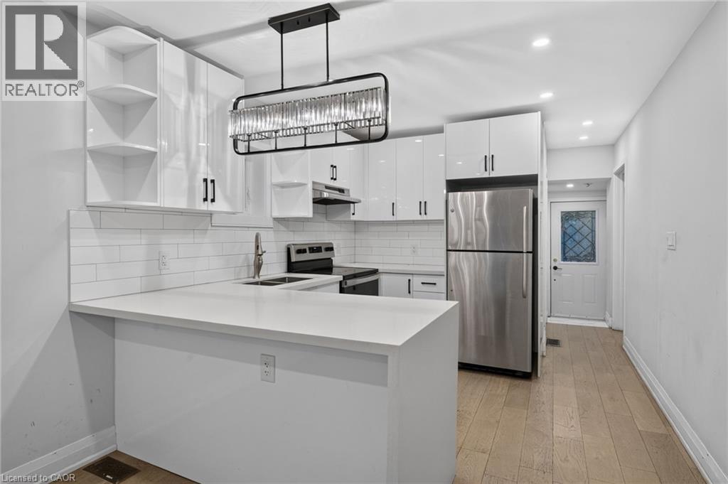 11 CRAIGMILLER Avenue - 11