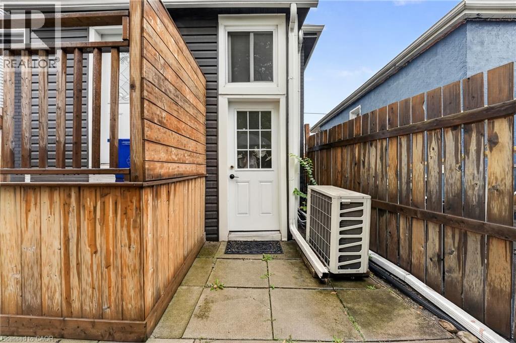11 CRAIGMILLER Avenue - 34