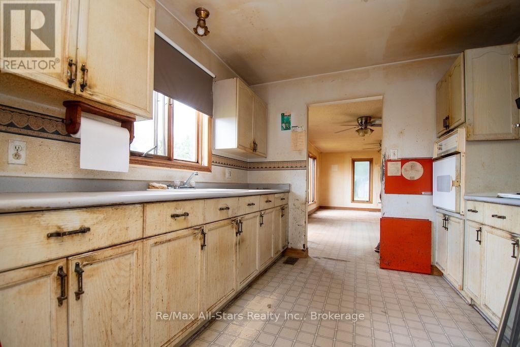 286 SOLANUM WAY - 13