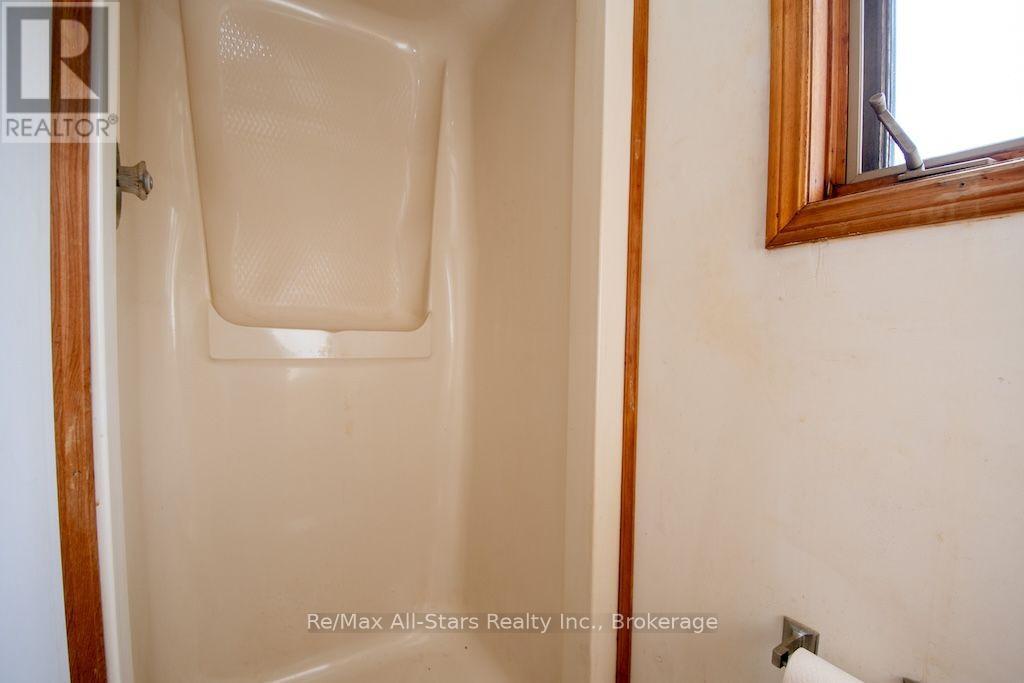 286 SOLANUM WAY - 20