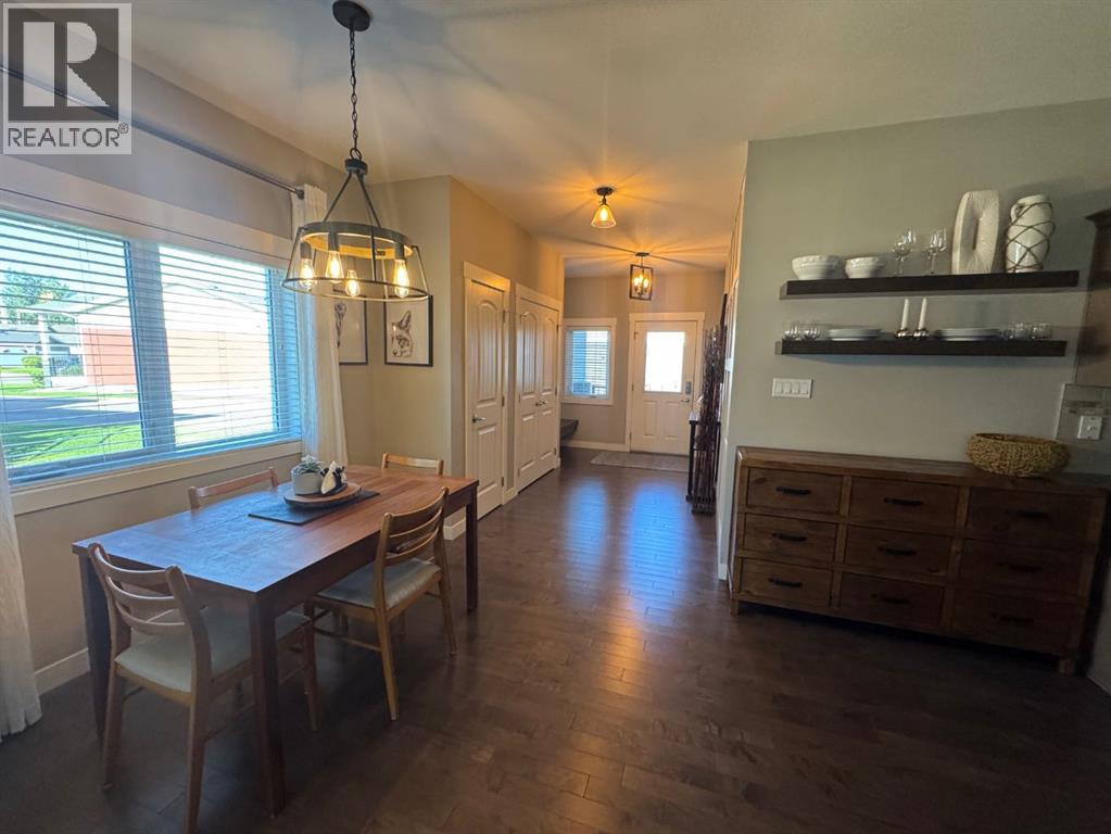#3 189 Fairmont Boulevard S - 10