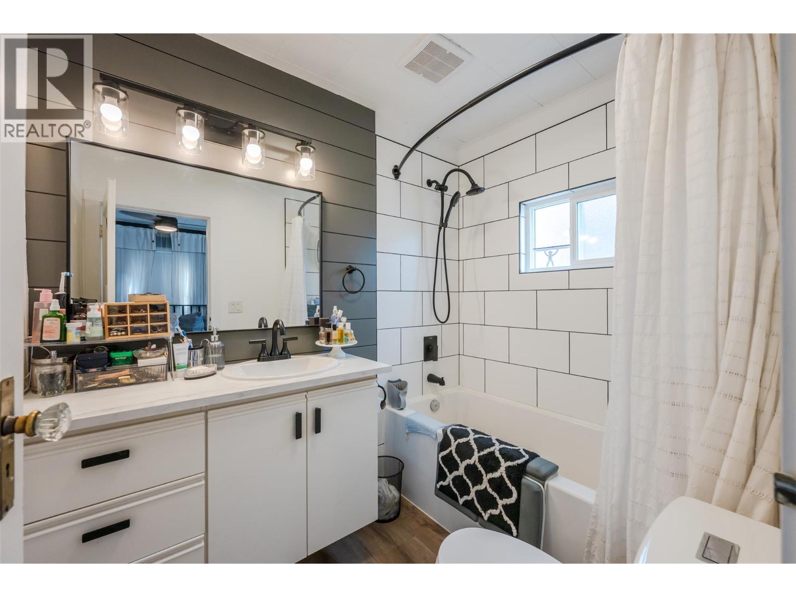 6454 KOOTENAY Street - 11
