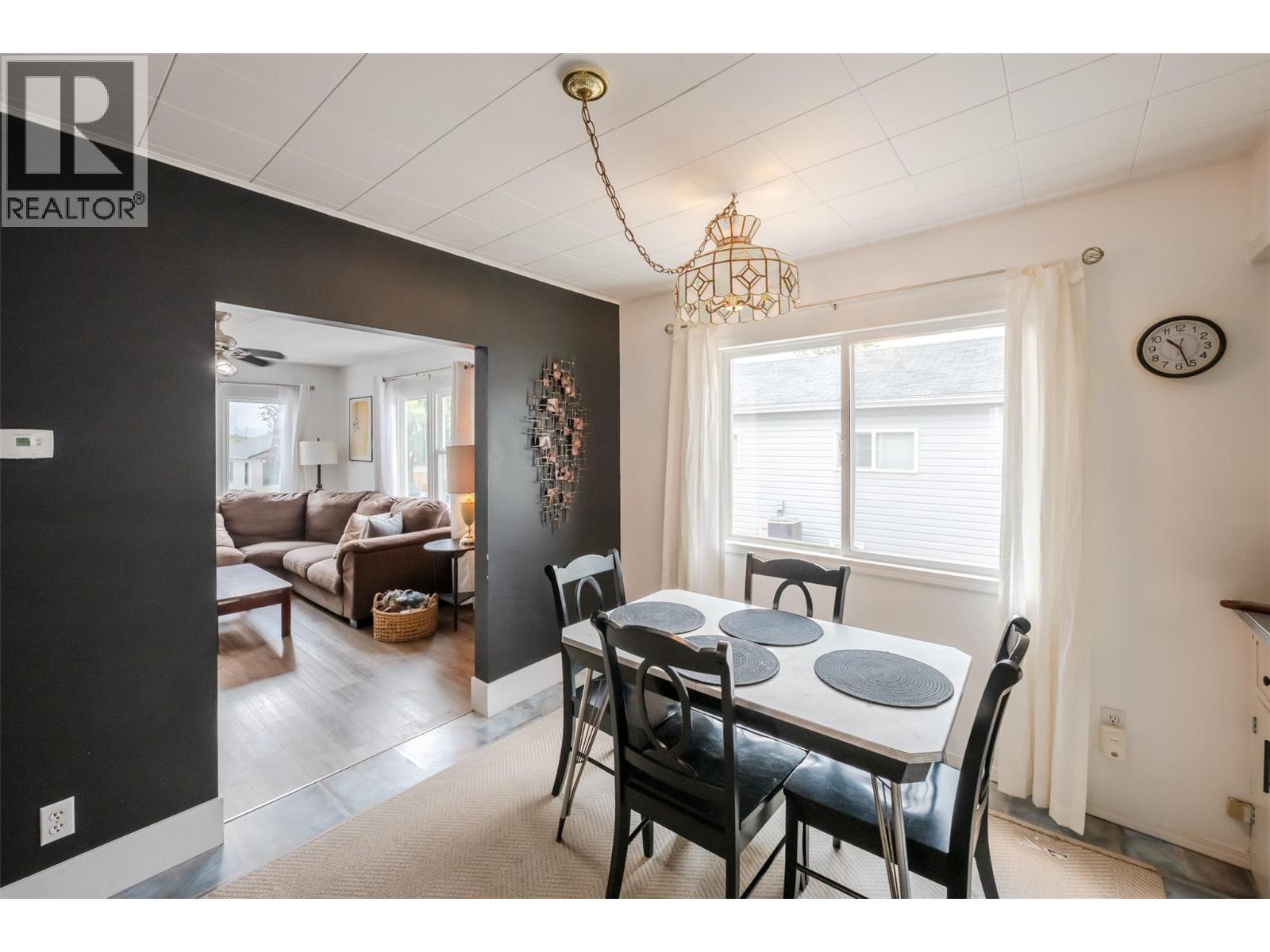 6454 KOOTENAY Street - 15