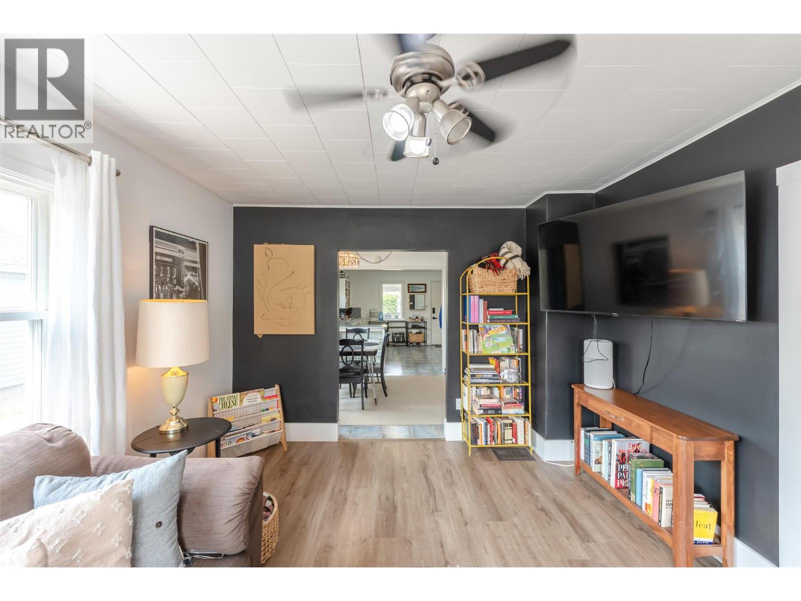 6454 KOOTENAY Street - 6