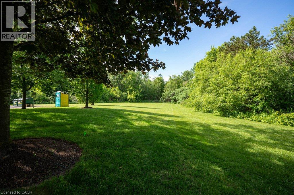 #406 400 CHAMPLAIN Boulevard - Image 36