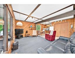 Enclosed porch - 141 5 St S, Rural Parkland County, AB T0E0B9 Photo 11