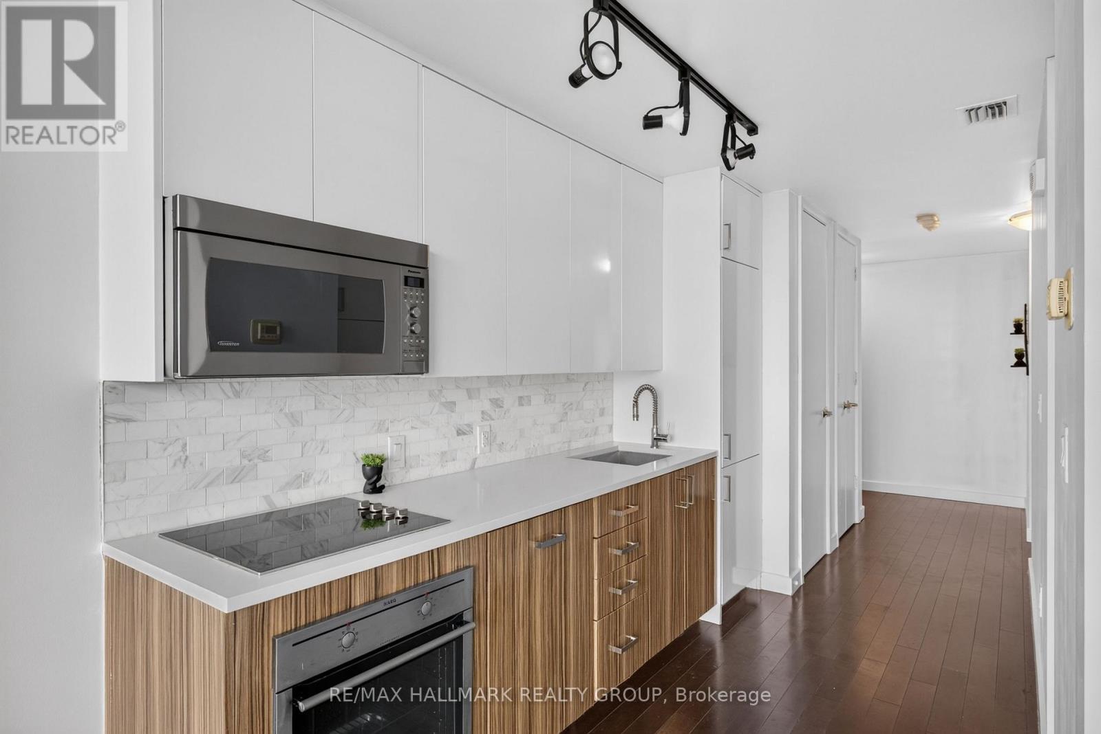 #807 201 PARKDALE AVENUE - Image 18