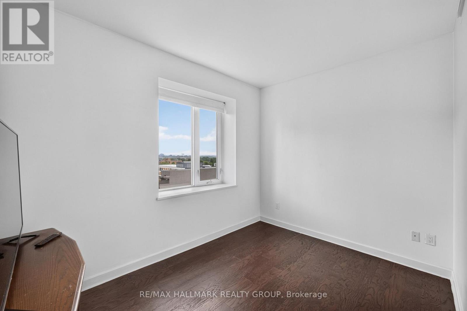 #807 201 PARKDALE AVENUE - Image 26