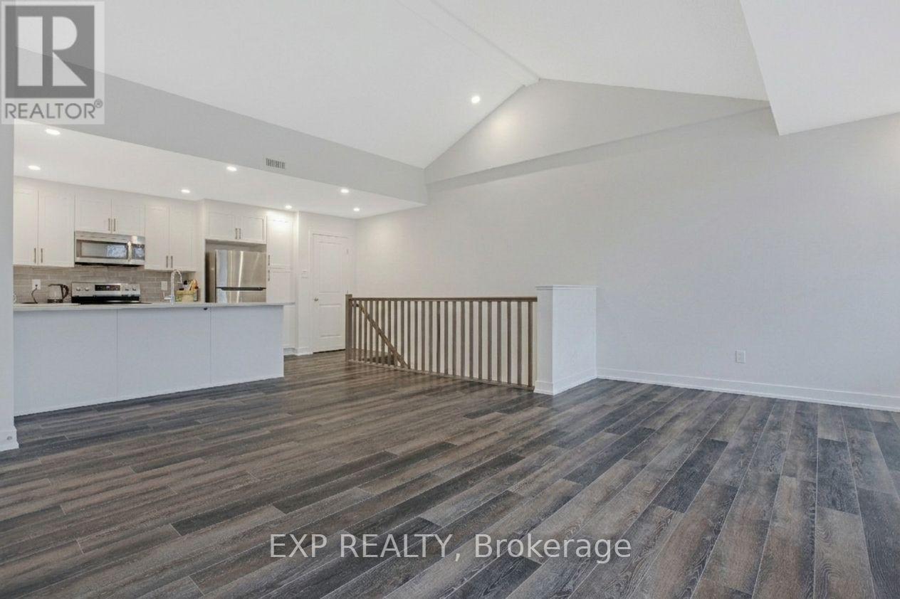 #C 380 ROLLING MEADOW CRESCENT - Image 9