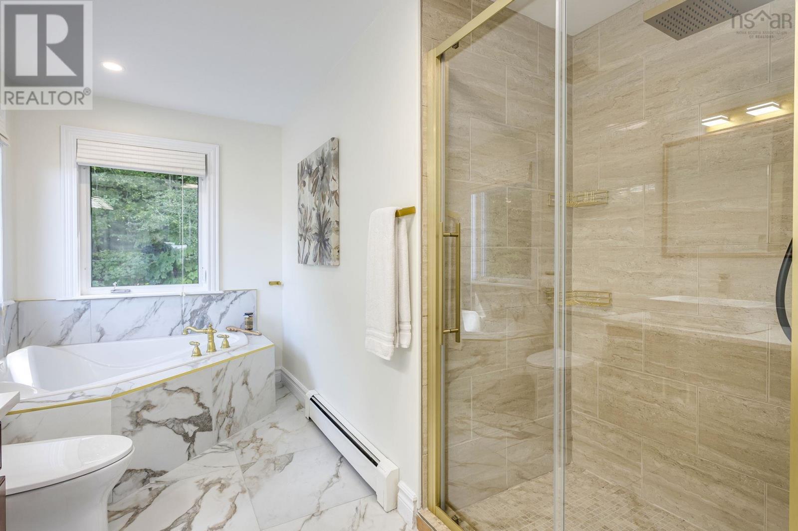 8 & 10 Sailboat Lane - 24