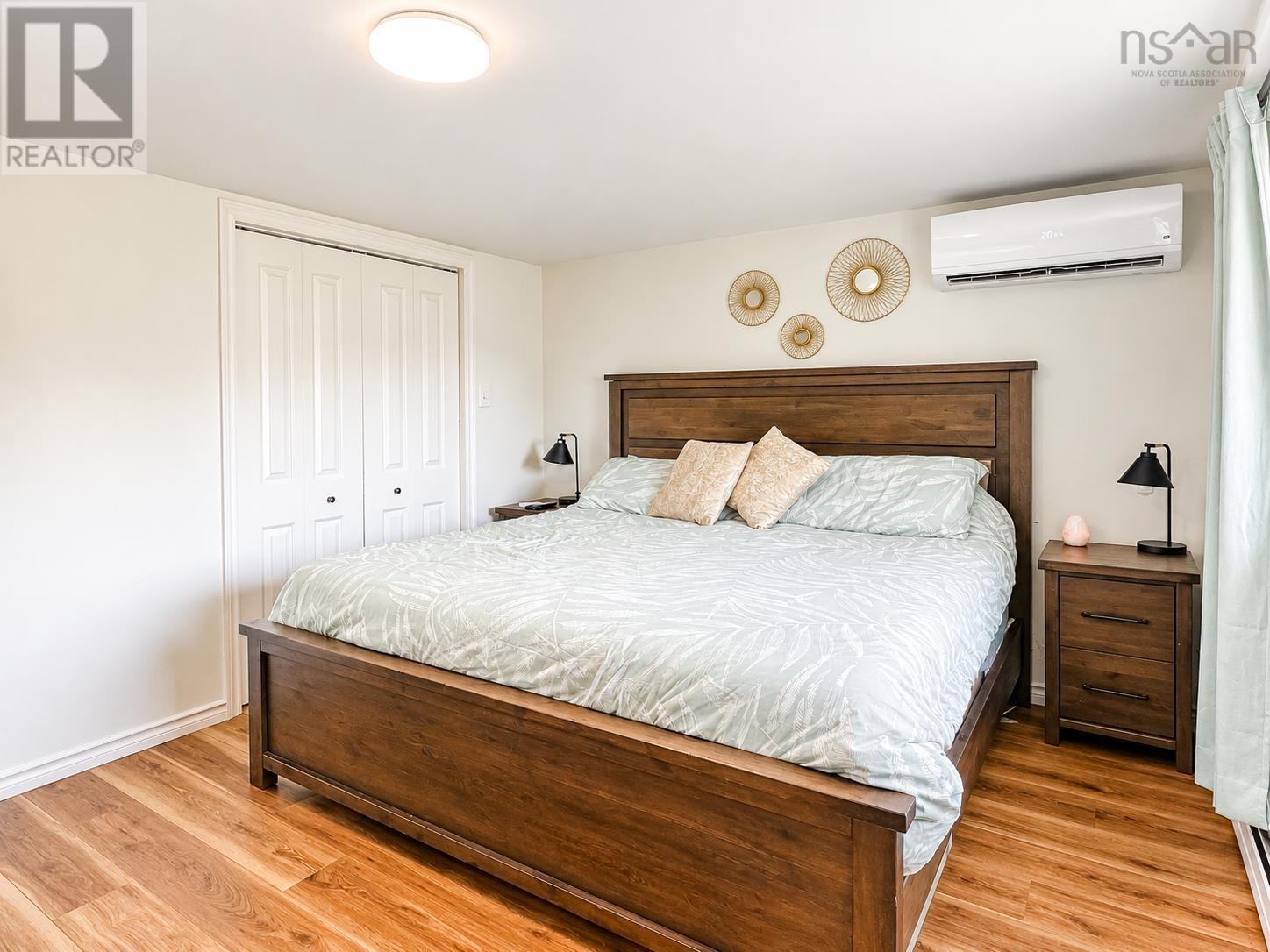 Property 24 of 41 of 2266 Lakewood Road