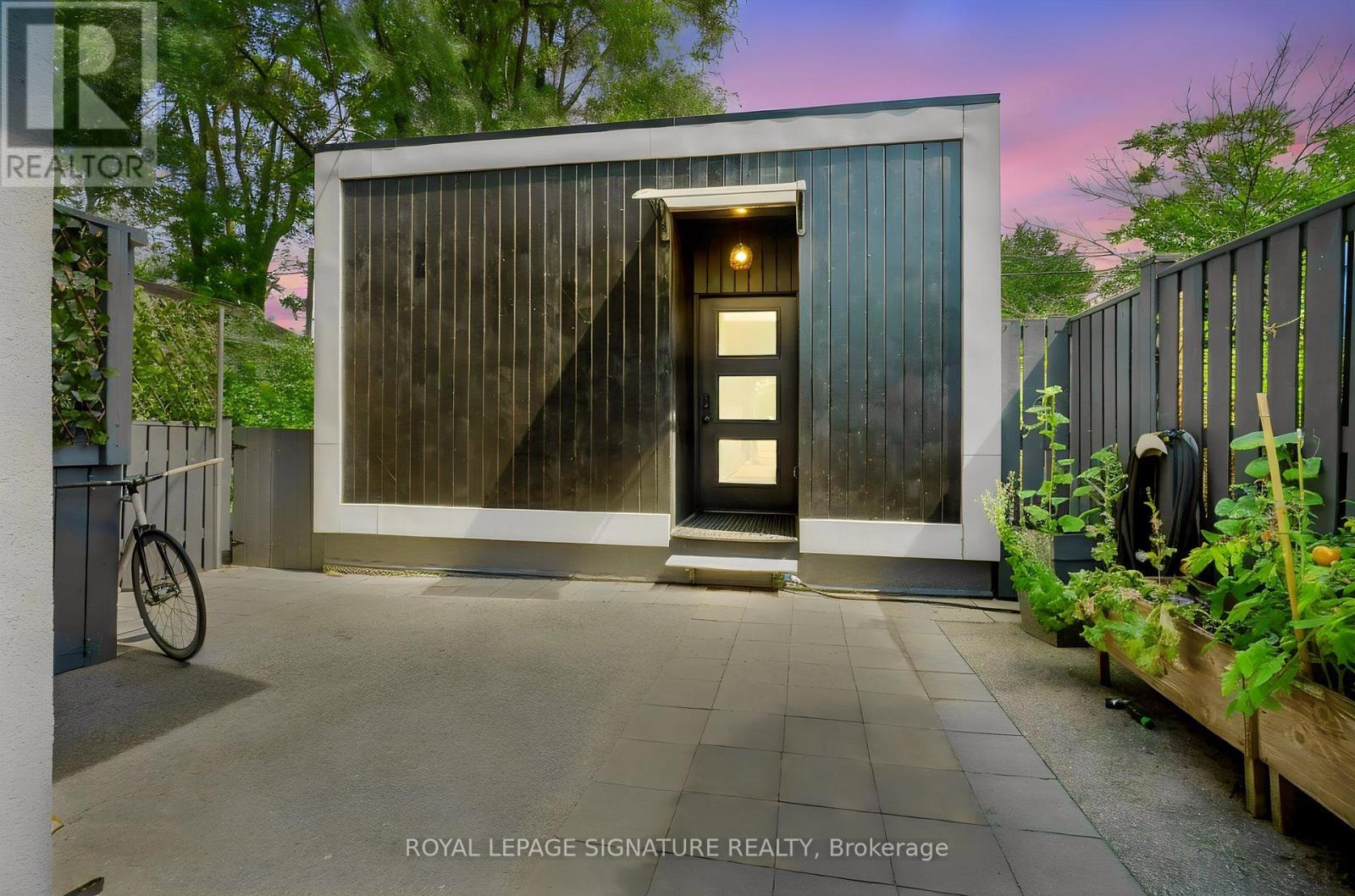 Photo of 9 Parker Avenue