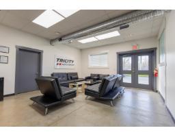 22867 Fraser Highway, Langley, BC V2Z2T3 Photo 9