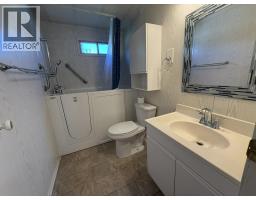 17 562 Elm Street, Quesnel, BC V2J1X3 Photo 16