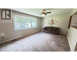 785 Centre Street, Shaunavon, SK S0N2M0 Photo 11