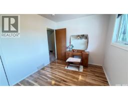 785 Centre Street, Shaunavon, SK S0N2M0 Photo 17