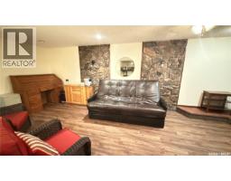 785 Centre Street, Shaunavon, SK S0N2M0 Photo 21