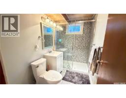 785 Centre Street, Shaunavon, SK S0N2M0 Photo 24