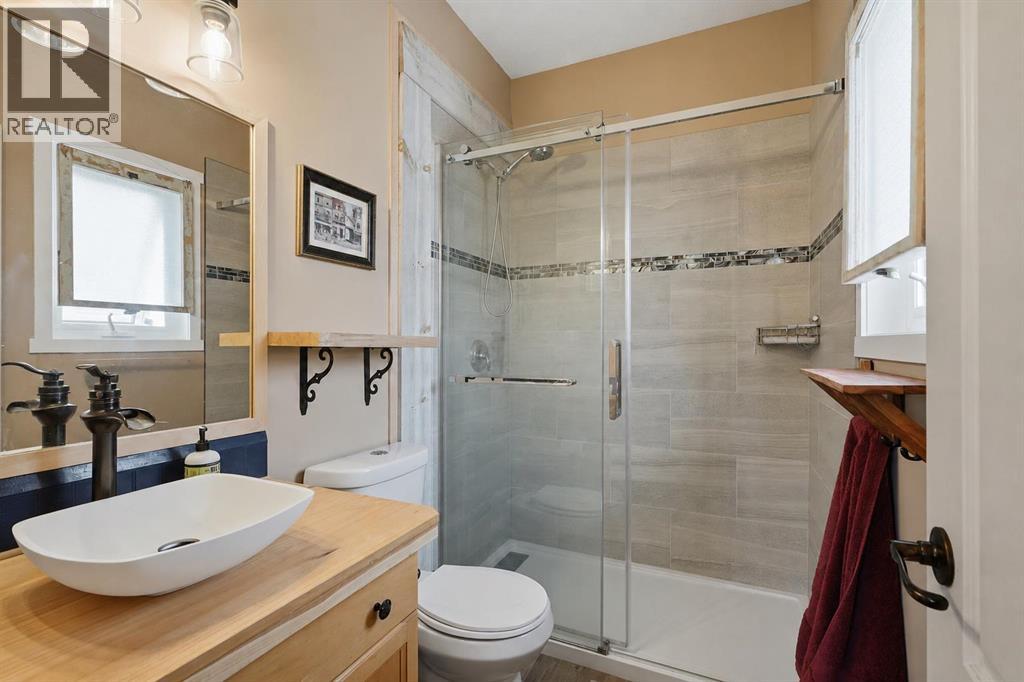 Listing photo – 44 Inglewood Drive, Red Deer