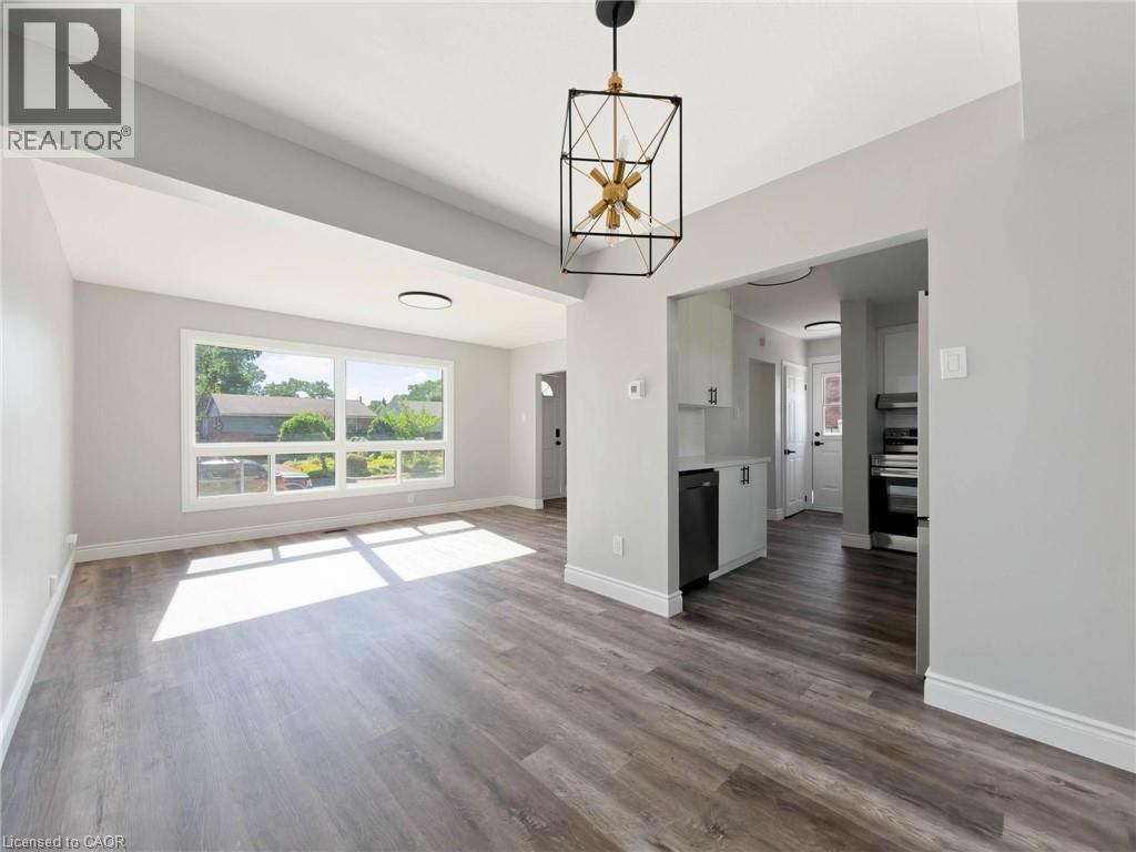 14 KIRKLAND Avenue - 16