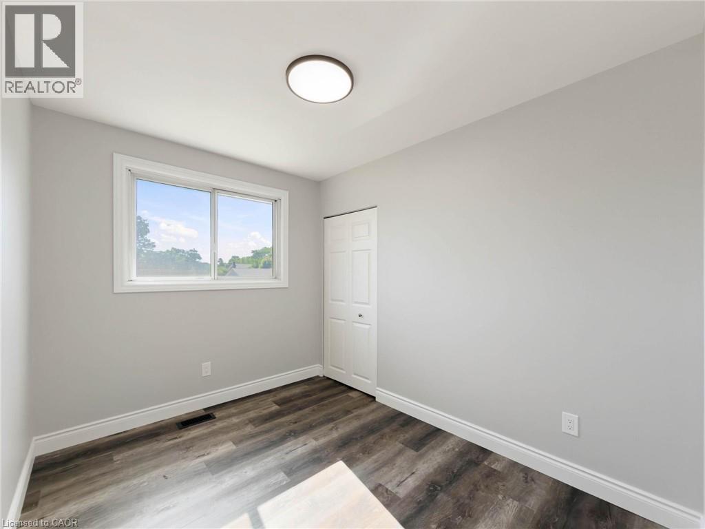 14 KIRKLAND Avenue - Image 36